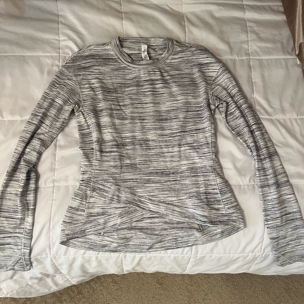 Lululemon running long sleeve top
